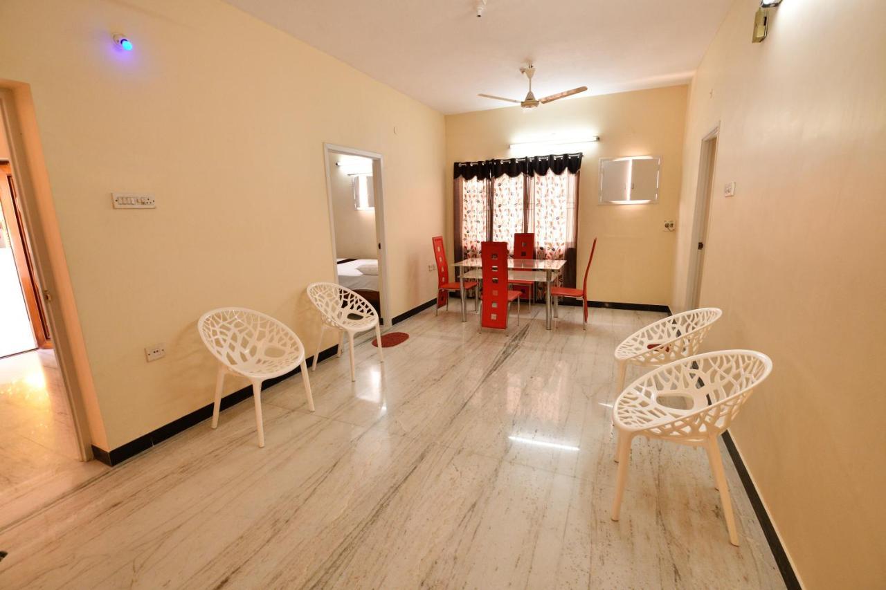 Отель Sri Ranga Krupa Tiruchirappalli Экстерьер фото